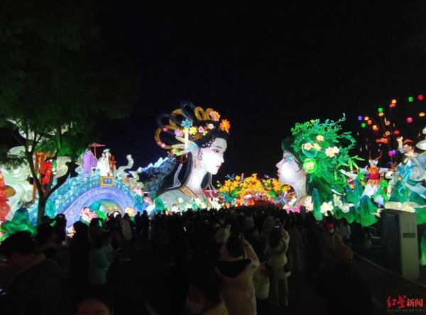 信达配资 自贡网红灯组《青城双姝》被仿造 法院促成和解：侵权方赔偿并公开致歉